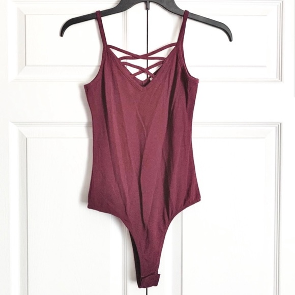 NWOT Wine Criss Cross Strappy Caged Thong Bodysuit - Picture 5 of 10